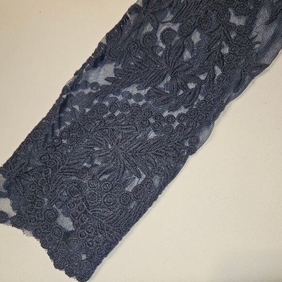 Mascara Large Women's Lace Blue longsleeve top with Tank - Picture 7 of 9